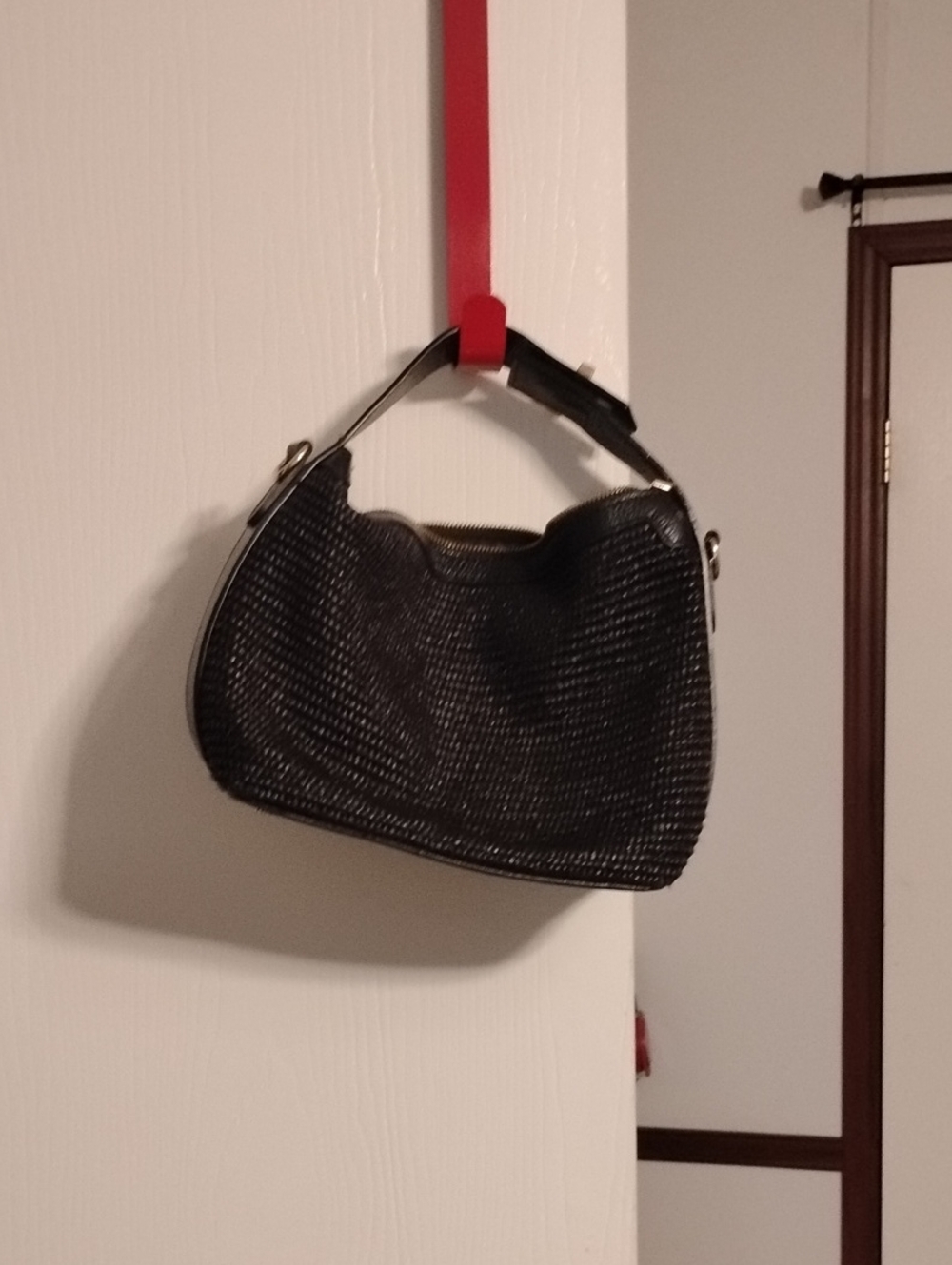 Black Woven Shoulder Bag - Elegant Everyday Carry